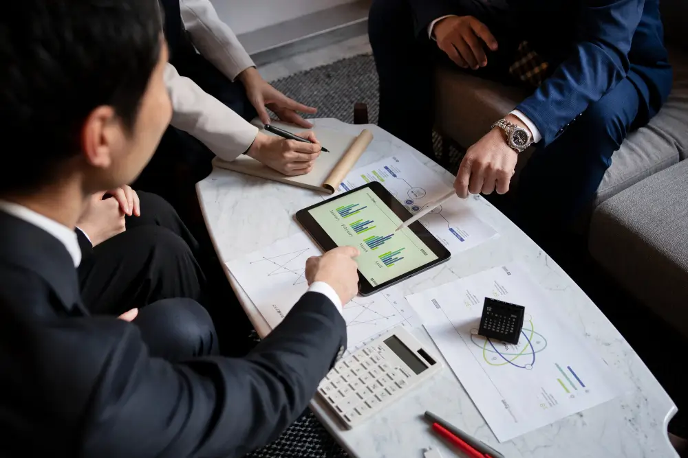 what is strategic consulting
